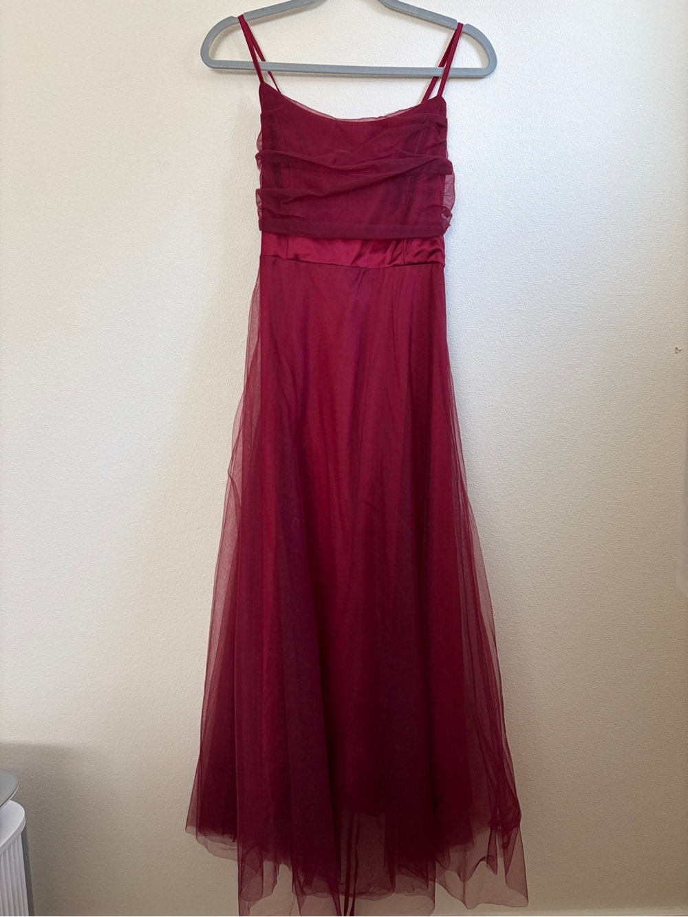 RIHOAS Burgundy Spaghetti-Strap Maxi Dress